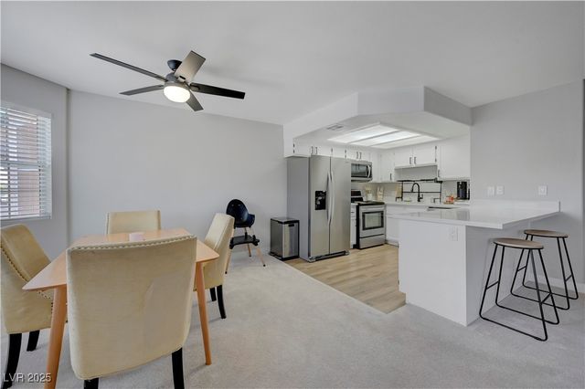 8410 Eldora Avenue 2012, Las Vegas, NV 89117