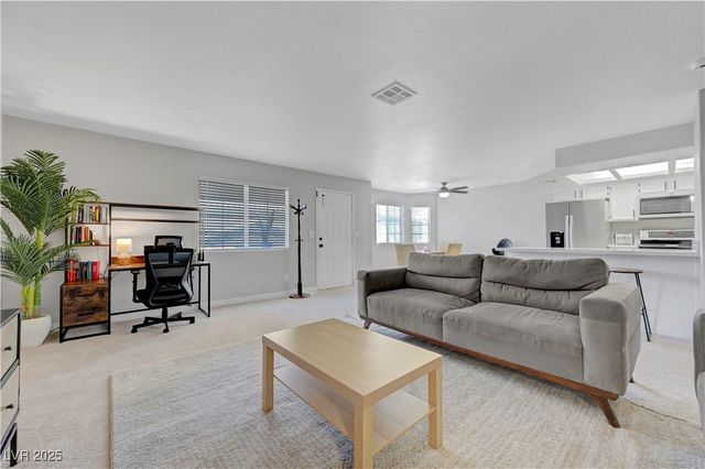 8410 Eldora Avenue 2012, Las Vegas, NV 89117