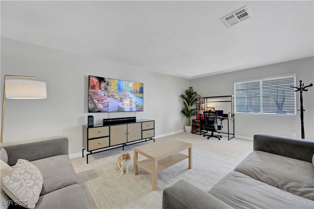 8410 Eldora Avenue 2012, Las Vegas, NV 89117