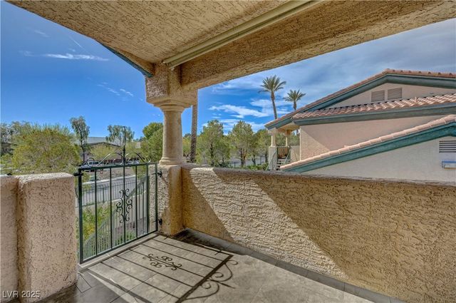 8410 Eldora Avenue 2012, Las Vegas, NV 89117
