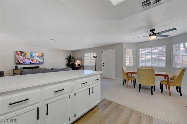 8410 Eldora Avenue 2012, Las Vegas, NV 89117