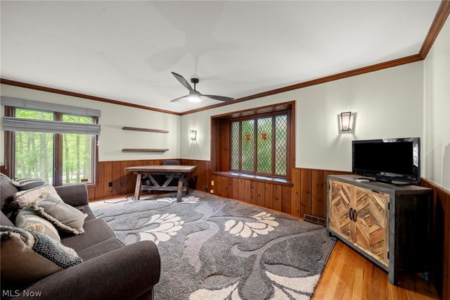 19312 Ivywood Trail, Strongsville, OH 44149