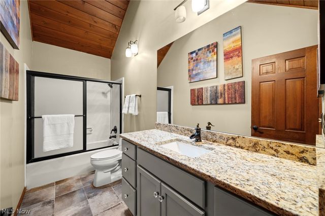 19312 Ivywood Trail, Strongsville, OH 44149
