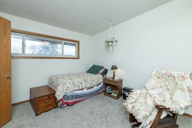 1277 Wilson Avenue, Saint Paul, MN 55106