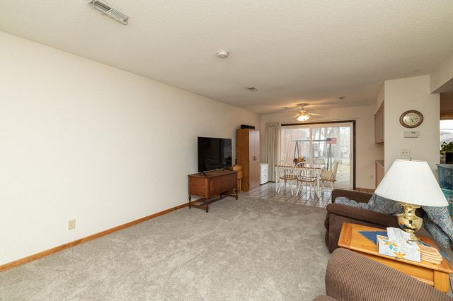 1277 Wilson Avenue, Saint Paul, MN 55106