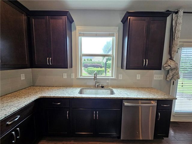 3218 Leyden Court, Buford, GA 30519