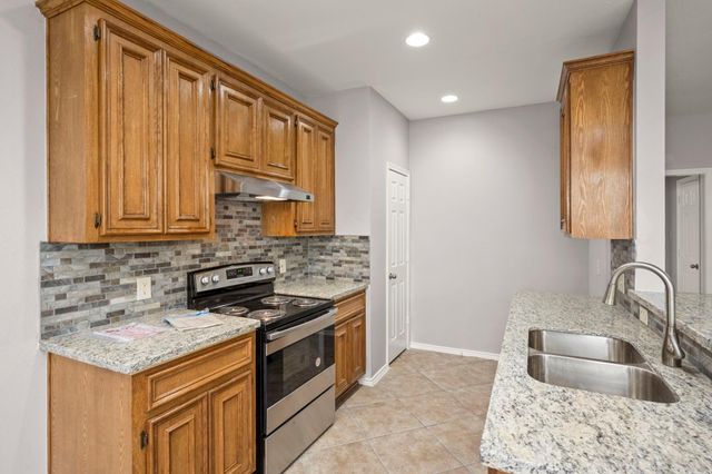 16546 Pentonshire Lane, Houston, TX 77090