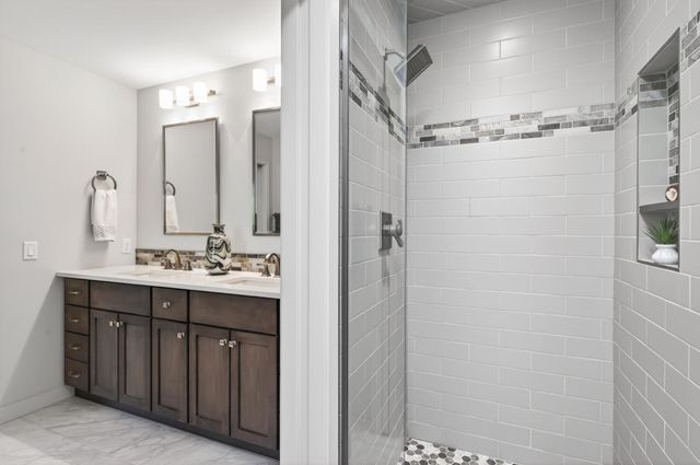 124 Ardmore Drive, Golden Valley, MN 55422
