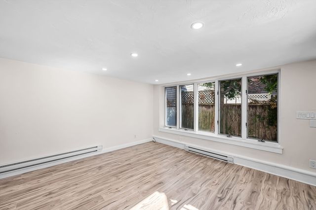 465 East Eight 1, Boston, MA 02127