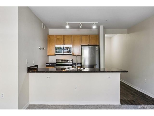 1623 Saint Paul St 204, Denver, CO 80206