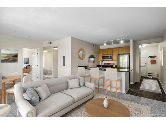 1623 Saint Paul St 204, Denver, CO 80206