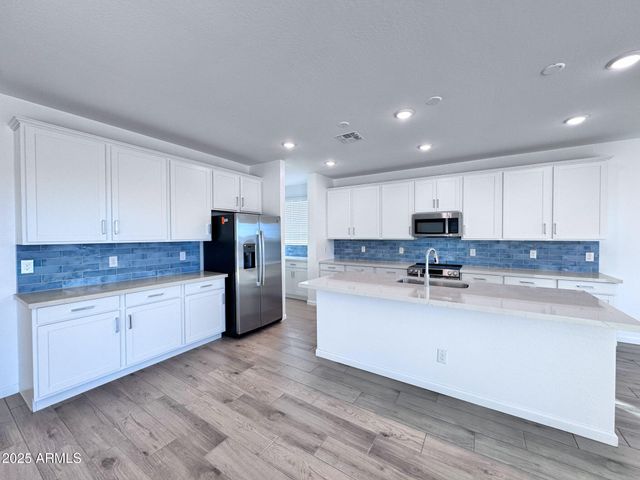 15715 W BROWN Street, Waddell, AZ 85355