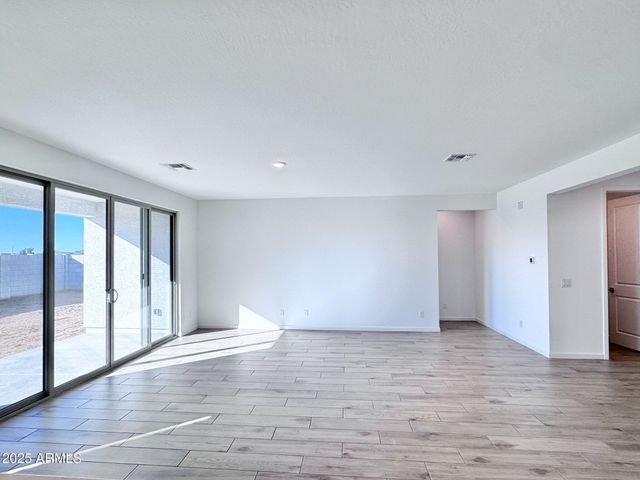 15715 W BROWN Street, Waddell, AZ 85355