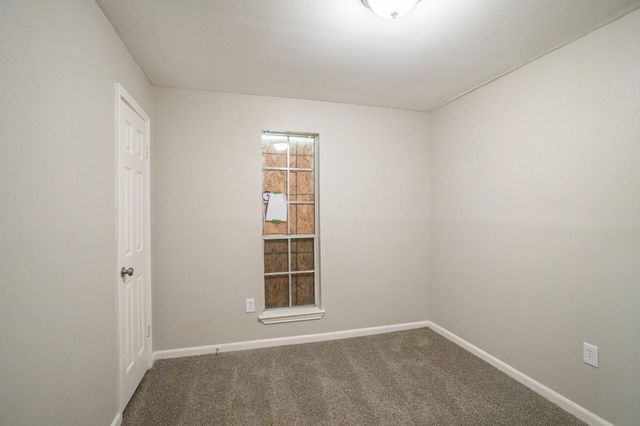 6702 Leedale Street, Houston, TX 77016