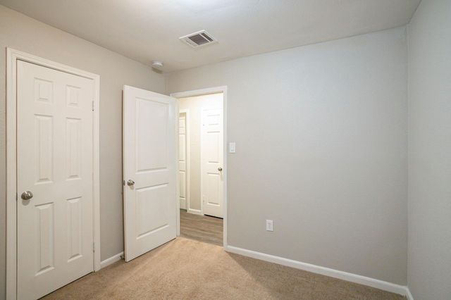 6702 Leedale Street, Houston, TX 77016