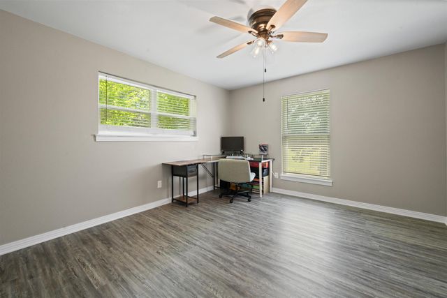 312 Horseshoe Dr., Kilgore, TX 75662