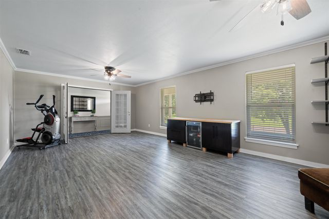 312 Horseshoe Dr., Kilgore, TX 75662