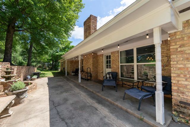 312 Horseshoe Dr., Kilgore, TX 75662