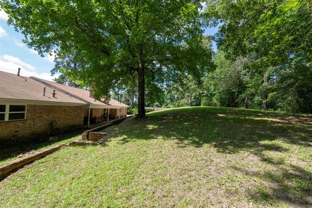 312 Horseshoe Dr., Kilgore, TX 75662