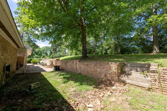 312 Horseshoe Dr., Kilgore, TX 75662