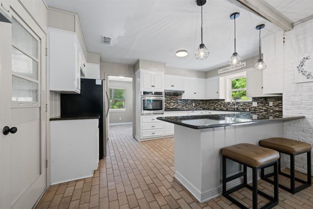 312 Horseshoe Dr., Kilgore, TX 75662