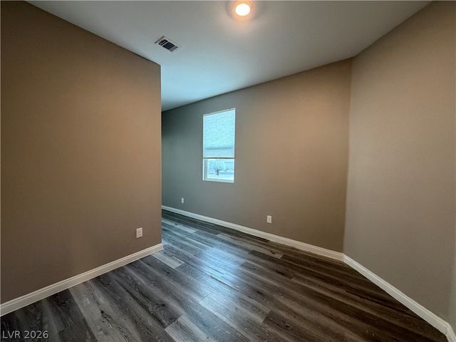 5802 Holbeche Street, Las Vegas, NV 89113