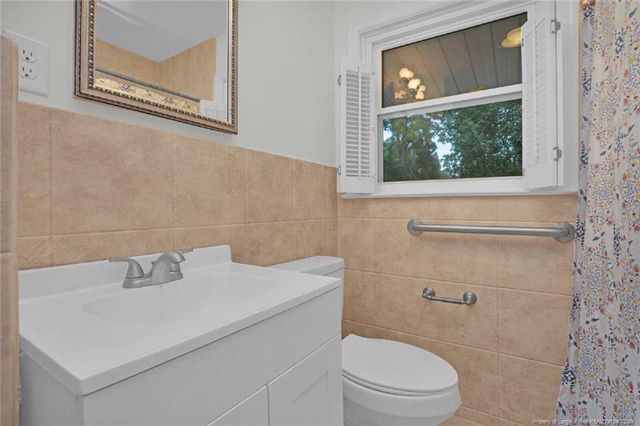 301 Fairfield Road, Fayetteville, NC 28303
