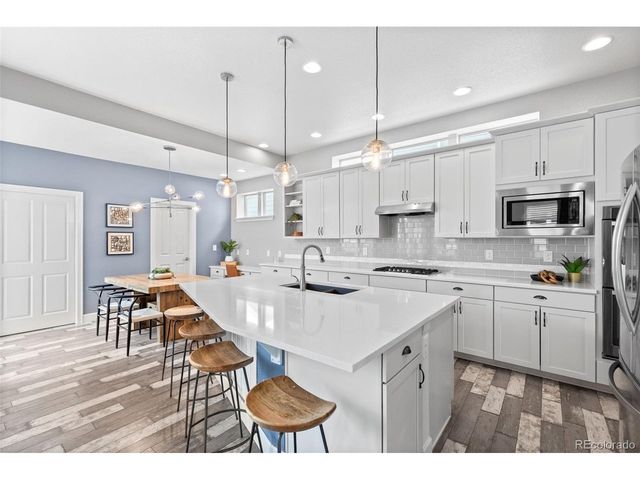 9442 E 53rd Ave, Denver, CO 80238
