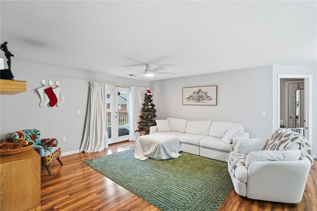 1901 Waterstone Boulevard 208, Miamisburg, OH 45342