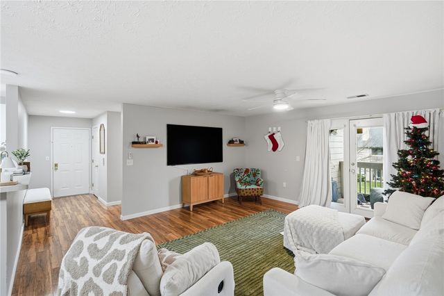 1901 Waterstone Boulevard 208, Miamisburg, OH 45342