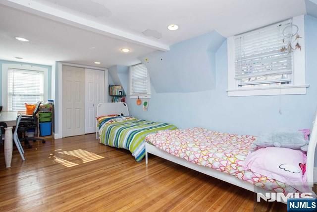 206 8th Street, Cresskill, NJ 07626