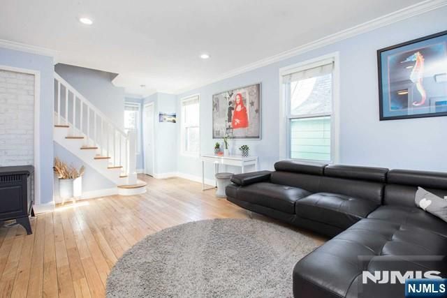 206 8th Street, Cresskill, NJ 07626