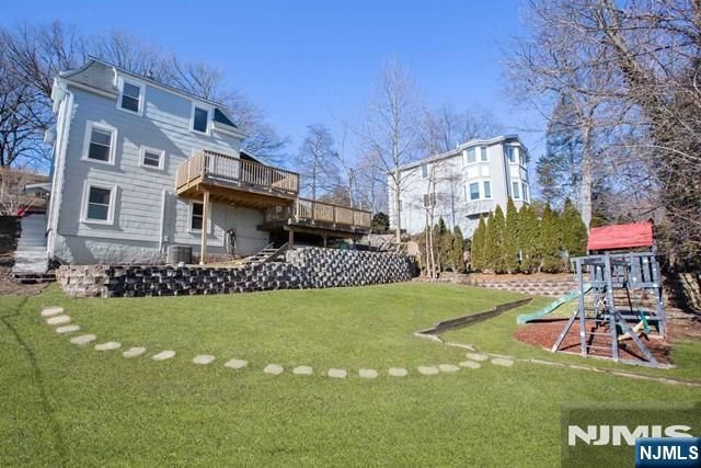 206 8th Street, Cresskill, NJ 07626