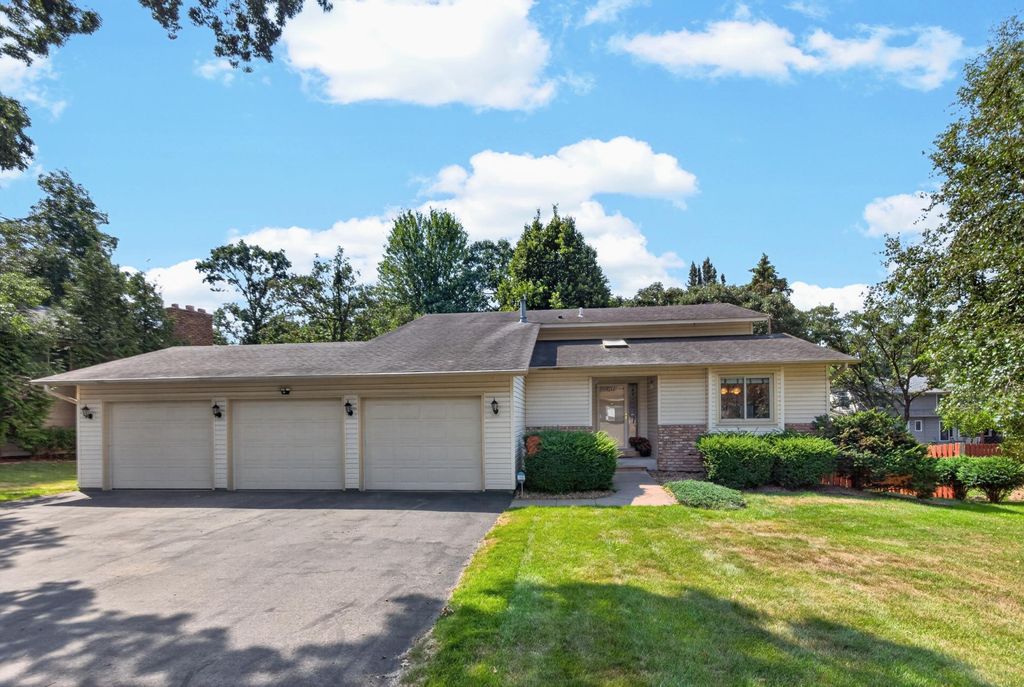 266 120th Lane NW, Coon Rapids, MN 55448 — exterior