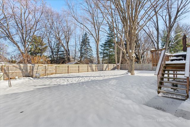 1108 S 12th Street, St. Charles, IL 60174