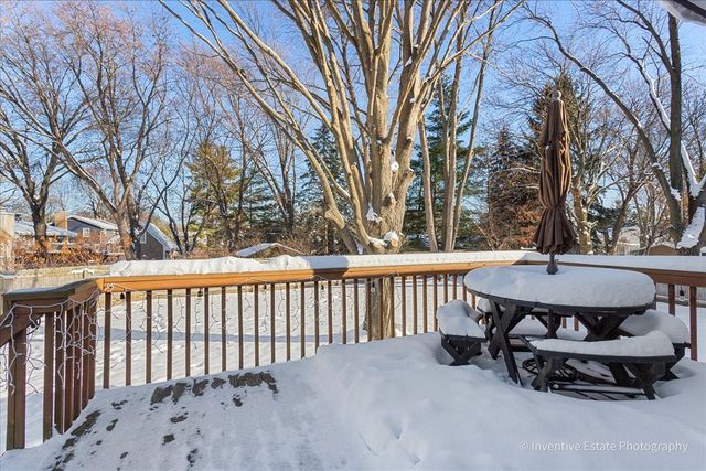 1108 S 12th Street, St. Charles, IL 60174