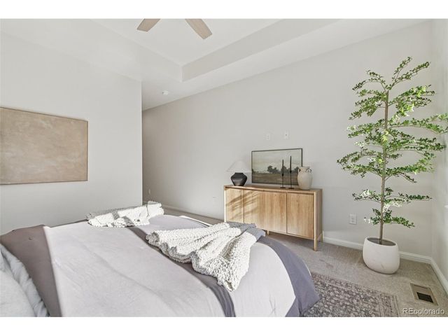 12636 Sandstone Dr, Broomfield, CO 80021