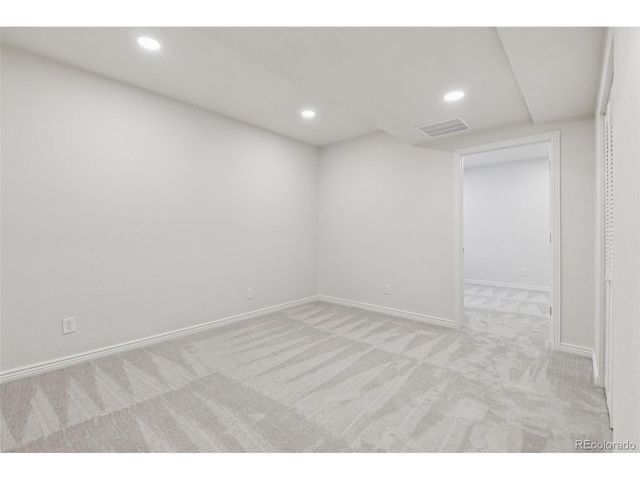 12636 Sandstone Dr, Broomfield, CO 80021