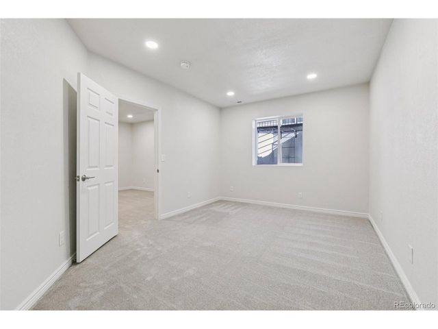 12636 Sandstone Dr, Broomfield, CO 80021