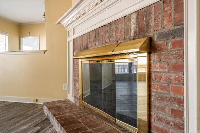 1323 Gleneagles Lane, Little Rock, AR 72211