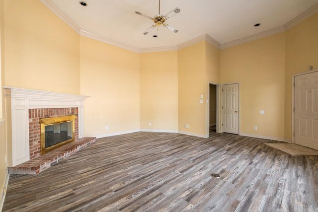 1323 Gleneagles Lane, Little Rock, AR 72211