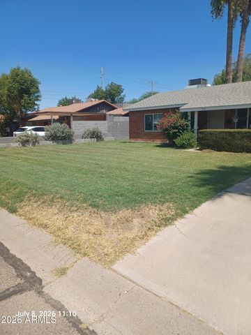 814 E LAMAR Road, Phoenix, AZ 85014