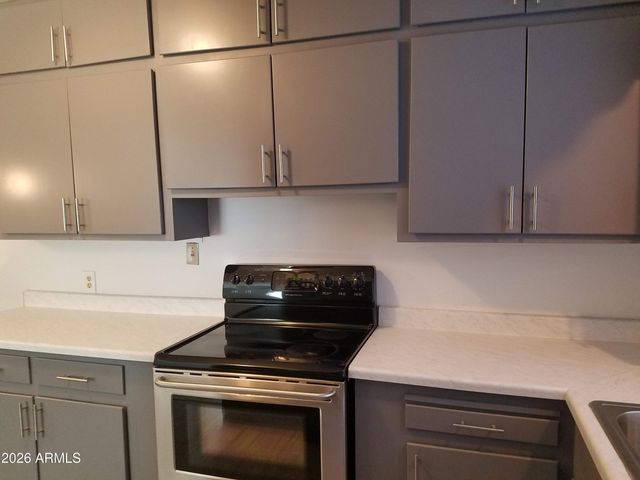 814 E LAMAR Road, Phoenix, AZ 85014