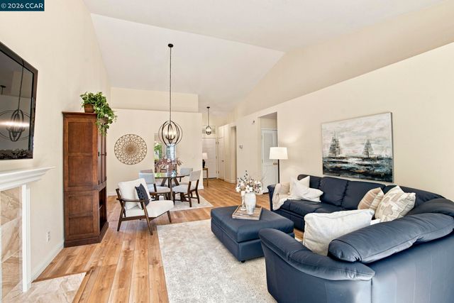 636 Julpun Loop, Clayton, CA 94517