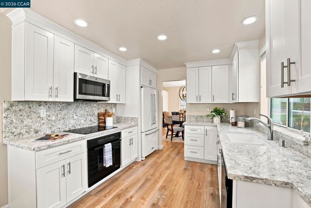 636 Julpun Loop, Clayton, CA 94517