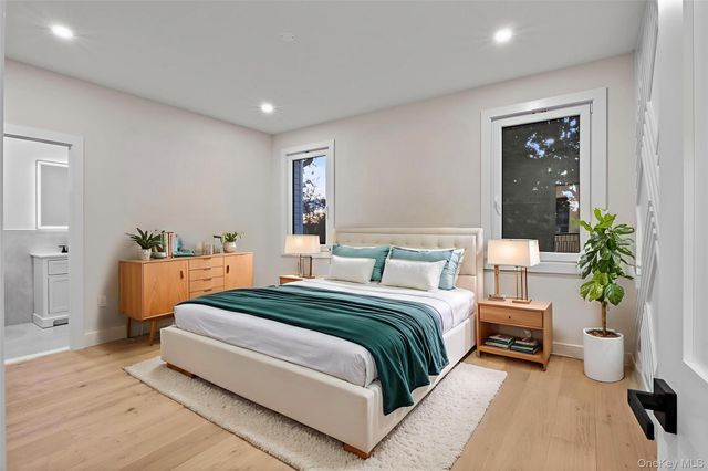 182 Friends Lane, Westbury, NY 11590