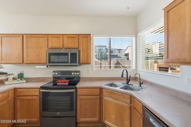 126 W Camino Rancho Viejo, Sahuarita, AZ 85629