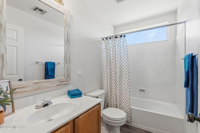 126 W Camino Rancho Viejo, Sahuarita, AZ 85629