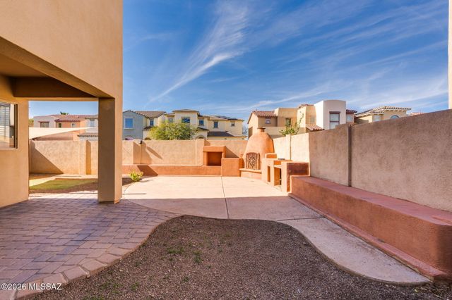 126 W Camino Rancho Viejo, Sahuarita, AZ 85629