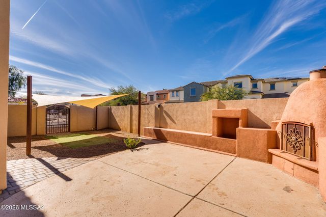126 W Camino Rancho Viejo, Sahuarita, AZ 85629